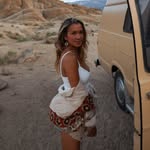 @annnsvan Instagram Profile
