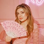 @brianna_mizura Instagram Profile