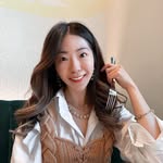 @chanelogy Instagram Profile
