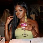 @elle.thescientist Instagram Profile