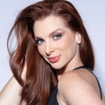 @emilyzacharysmith Instagram Profile