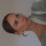 Izzy's profile picture