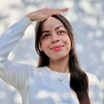 @krystallora Instagram Profile