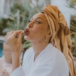 @lanzybear Instagram Profile