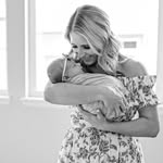 @lauralivewell Instagram Profile