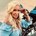 @modelmelissalee Instagram Profile