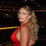 @samnsch Instagram Profile