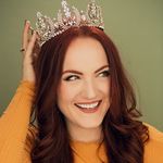 @tallglassofcline Instagram Profile