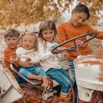 @waterwings.finger Instagram Profile