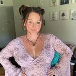 Influencer's profile picture