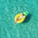 @yanelish Instagram Profile