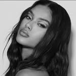 @yarelisdenise Instagram Profile