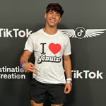 @yoangelolo Instagram Profile