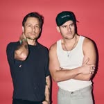 @youasidepiece Instagram Profile