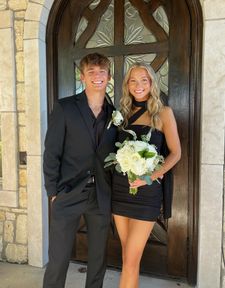 Instagram post by @_avaclarkkkkk