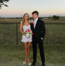 Instagram post by @_avaclarkkkkk