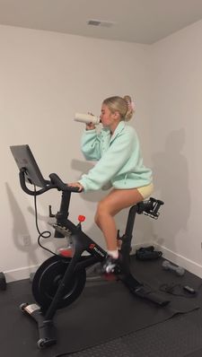 Instagram post by @_kennedylyons