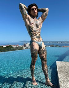 Instagram post by @adamxyau