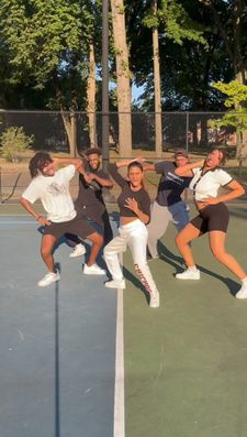 Instagram post by @adorexmeli_