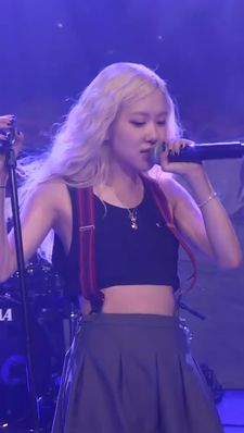 Instagram post by @aeriyun