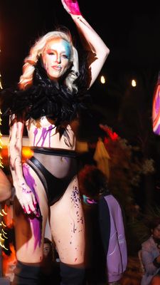 Instagram post by @alexx.abe