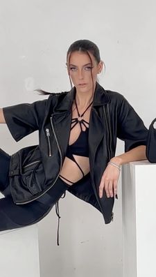 Instagram post by @alisonbartak