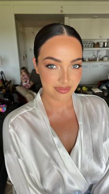 Instagram post by @ameliahairandmakeup