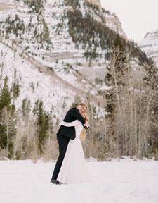 Instagram post by @annieeyring.photo