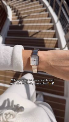 Instagram post by @anyutaloran