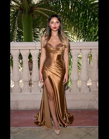 Instagram post by @arielliv_