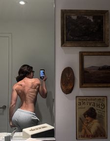 Instagram post by @arielyavuncu