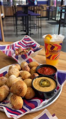 Instagram post by @atllovesmo