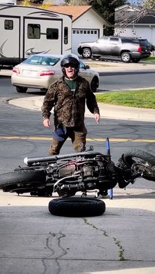 Instagram post by @ballvalvetv