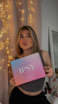 Instagram post by @barbaraquiroz