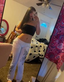 Instagram post by @barbieclaudiaa