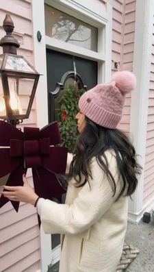 Instagram post by @beckybidlen