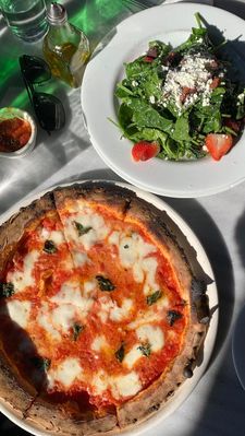 Instagram post by @bellab_sexyfood