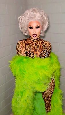Instagram post by @boathedragqueen