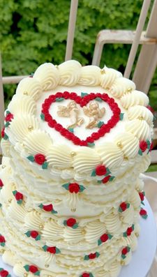 Instagram post by @bodega_cakes