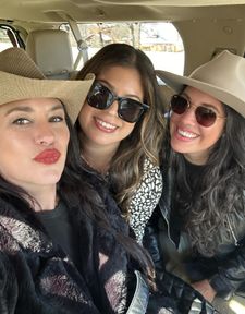 Instagram post by @brennabenameur