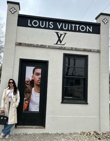 Instagram post by @brennabenameur