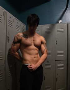 Instagram post by @brolicpump