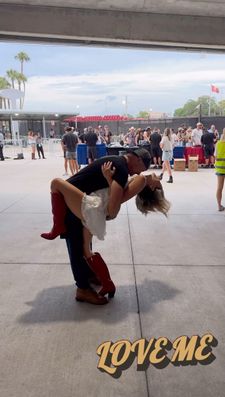 Instagram post by @bynatassia