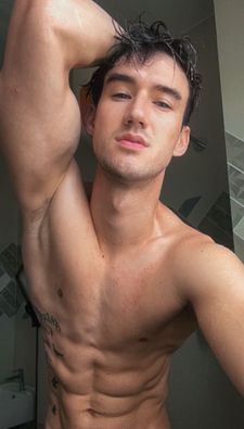 Instagram post by @cadejwood