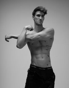 Instagram post by @cadejwood