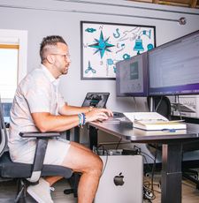 Instagram post by @captsteezy