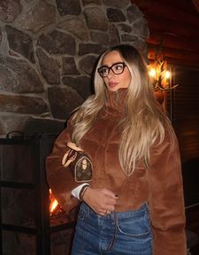 Instagram post by @carson_light