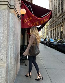 Instagram post by @carson_light