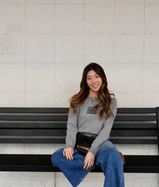 Instagram post by @chanelogy