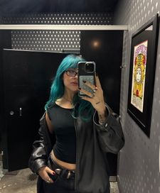 Instagram post by @charlottesands